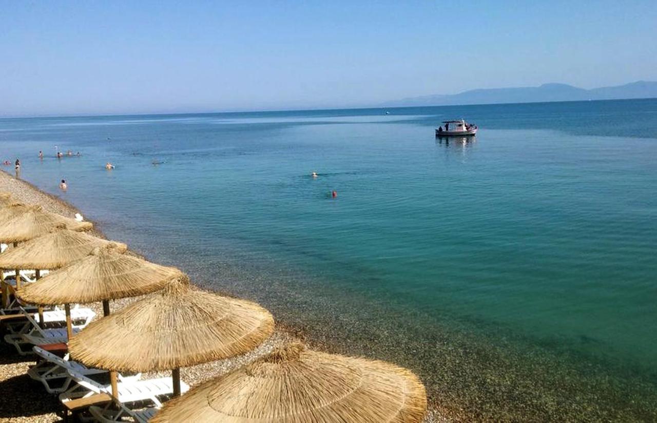 Castella Beach Alissós Exterior foto