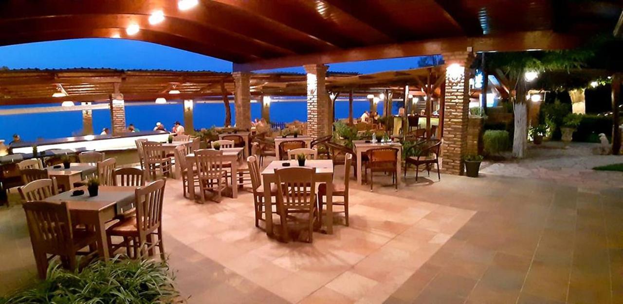 Castella Beach Alissós Exterior foto