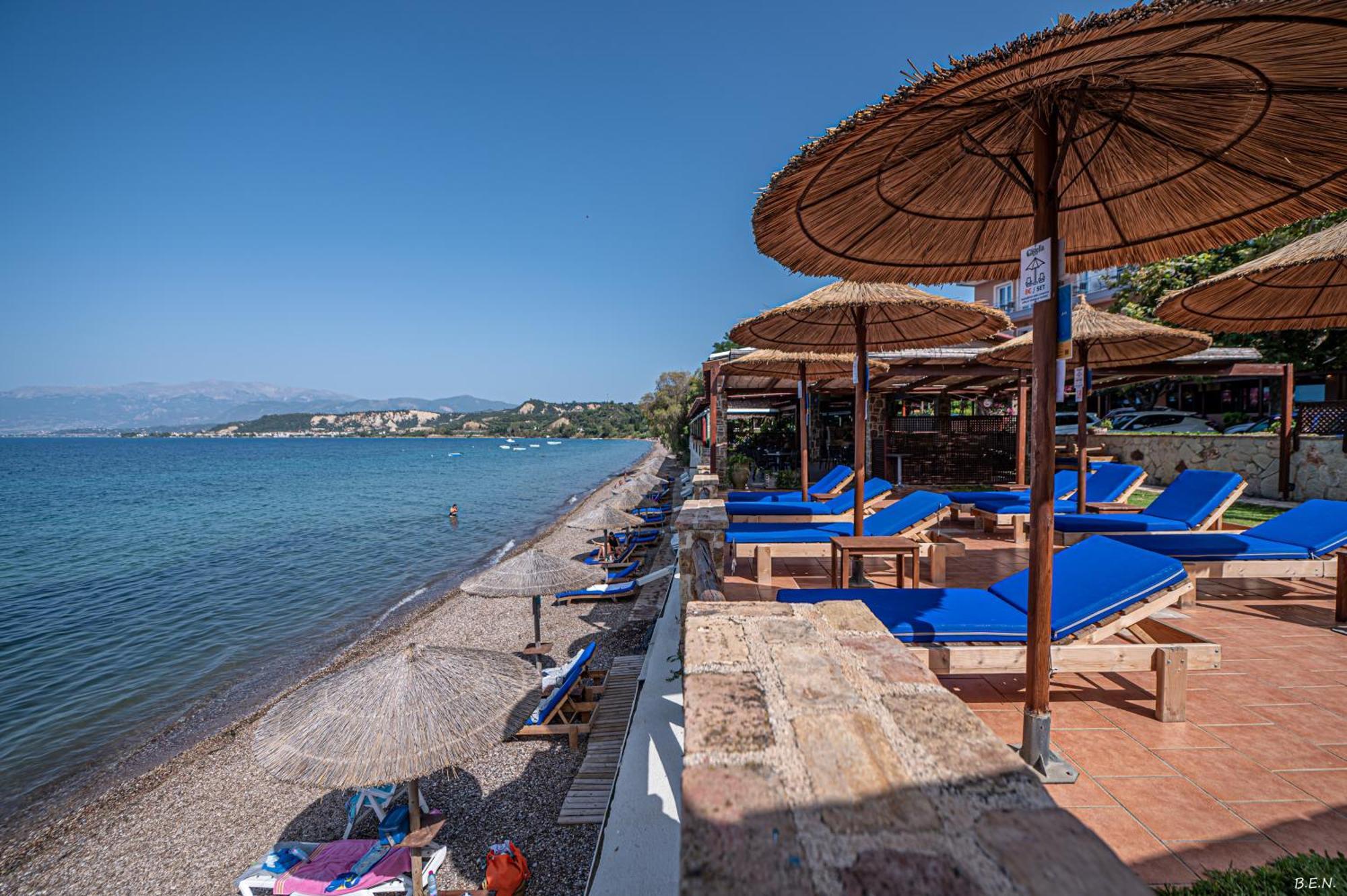 Castella Beach Alissós Exterior foto